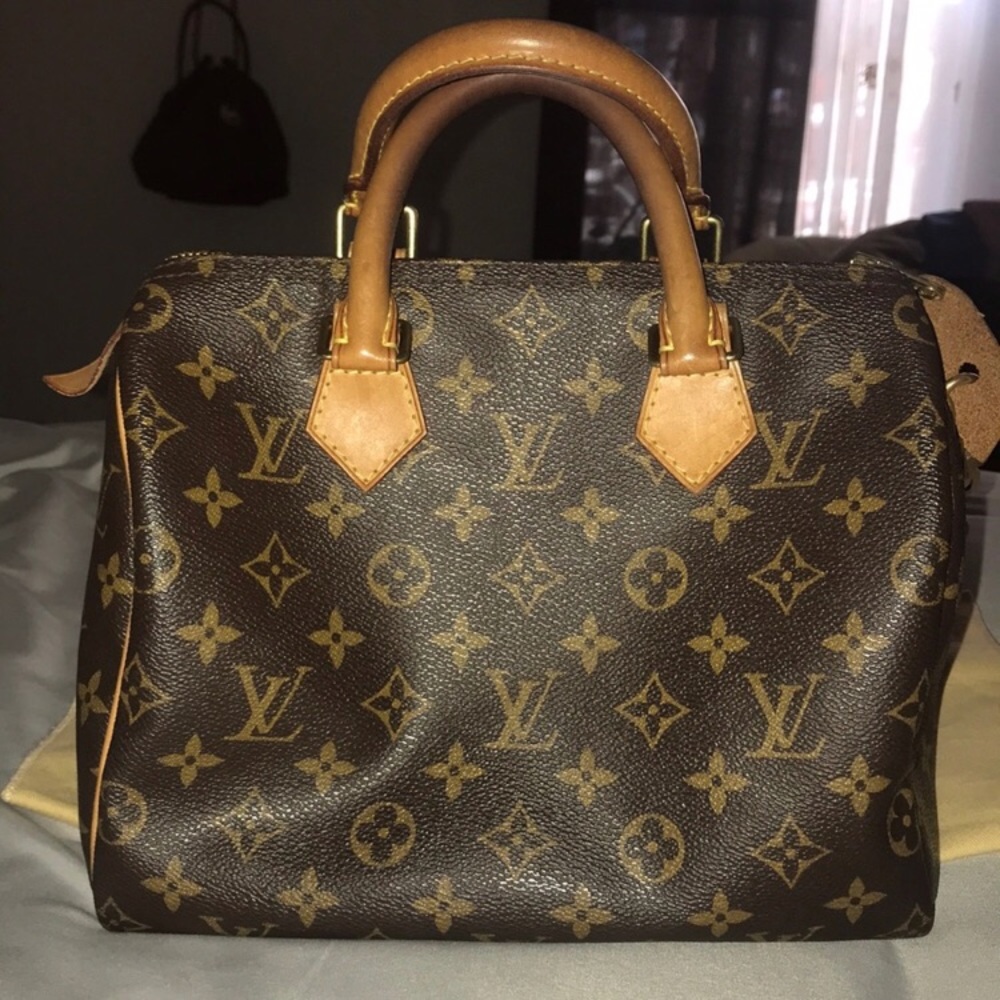 ❌SOLD❌ Authentic Louis Vuitton Speedy 25